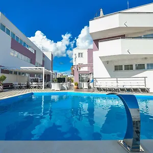 Hotel Zadar ザダル
